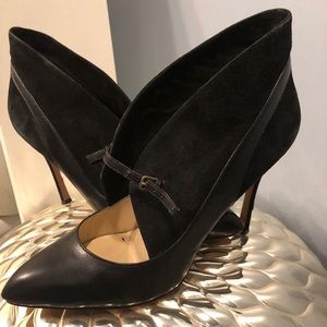 Nine West Suede and leather high ankle pump